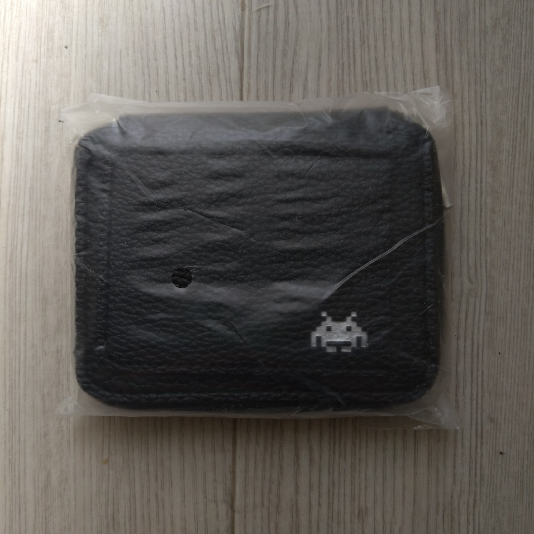 【スペースインベーダー 財布】未使用品 メンズのファッション小物(折り財布)の商品写真
