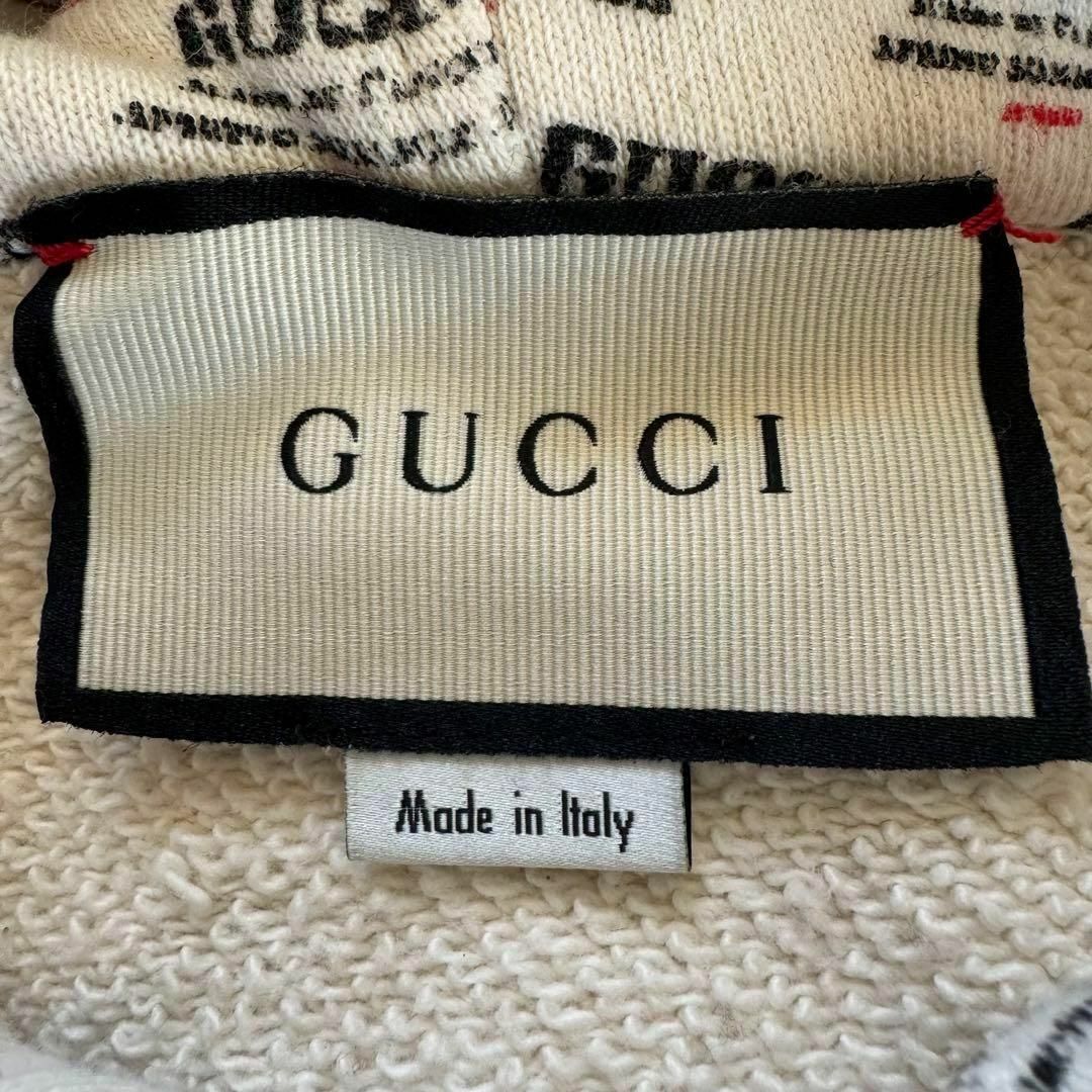 Gucci(グッチ)の204 グッチ パーカー 総柄 背面 デザイン L~XL相当 ホワイト メンズのトップス(パーカー)の商品写真