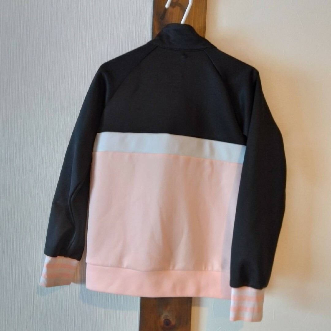 adidas(アディダス)のadidas【120】ジャージ　上着 キッズ/ベビー/マタニティのキッズ服女の子用(90cm~)(ジャケット/上着)の商品写真