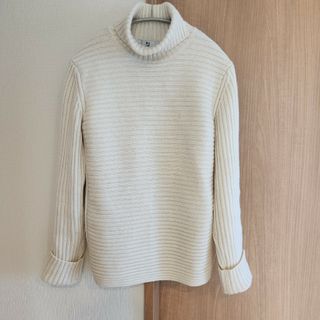 ユニクロ(UNIQLO)のUNIQLO+J　プラスJ タートルニット(ニット/セーター)