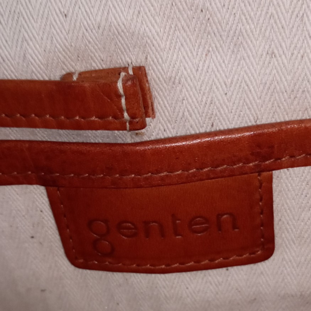 genten(ゲンテン)の美品✨genten ｹﾞﾝﾃﾝ　イネースト リュック レディースのバッグ(リュック/バックパック)の商品写真