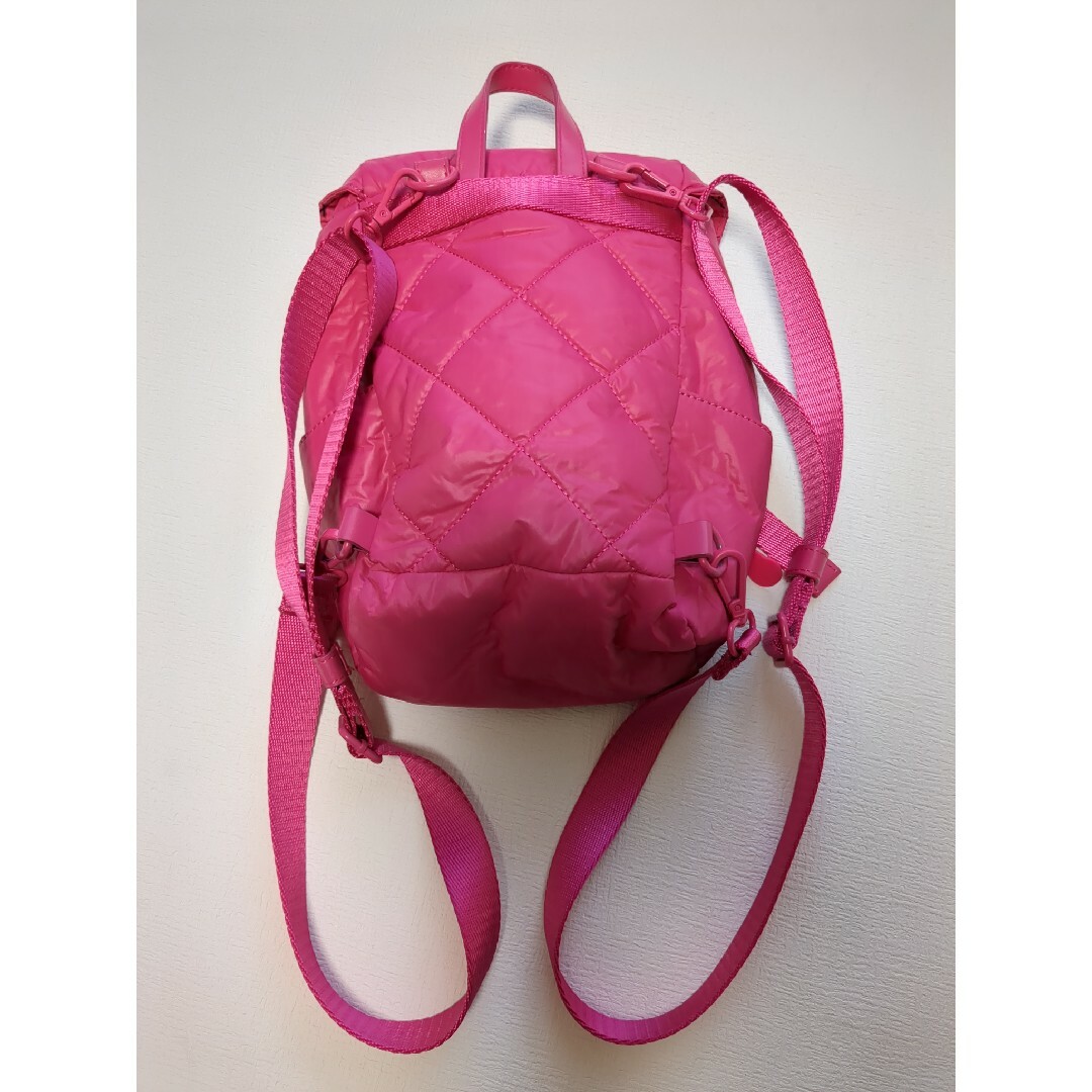 DESIGUAL(デシグアル)のDesigual　デシグアル　ピンク　リュック　小さめ レディースのバッグ(リュック/バックパック)の商品写真