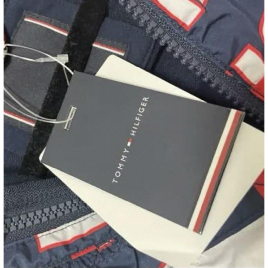 TOMMY HILFIGER(トミーヒルフィガー)のTOMMY HILFIGER フードジャンパーコート　ナイロンジャケット キッズ/ベビー/マタニティのキッズ服男の子用(90cm~)(ジャケット/上着)の商品写真