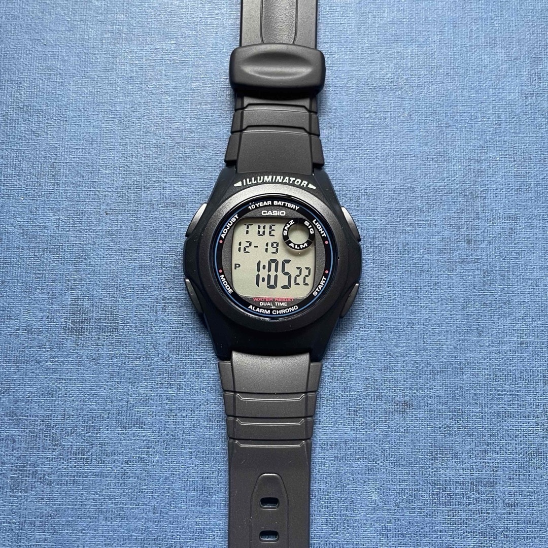 CASIO(カシオ)のカシオ　デジタル腕時計　10年バッテリー　キャンプ　アウトドア　スポーティモデル メンズの時計(腕時計(デジタル))の商品写真