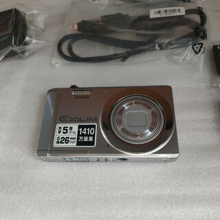 カシオ(CASIO)のCASIO　EXILM EX-ZS5SR 美品　1410万画素　SDカード付(コンパクトデジタルカメラ)