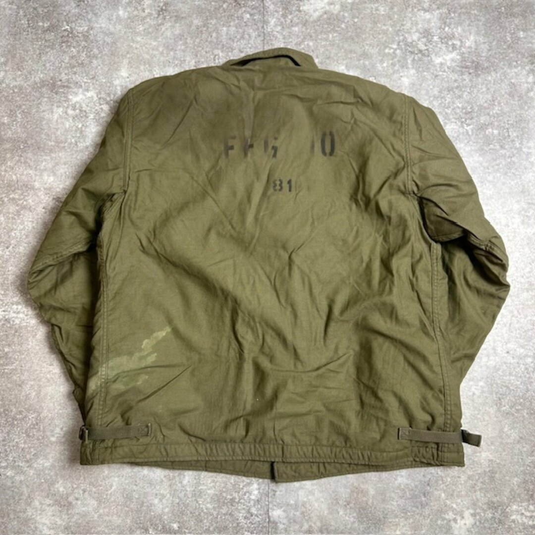 80's U.S.NAVY A-2 デッキジャケット DLA100-82-C-0584 米海軍 USN X-LARGE ミリタリー vintage メンズのジャケット/アウター(ミリタリージャケット)の商品写真