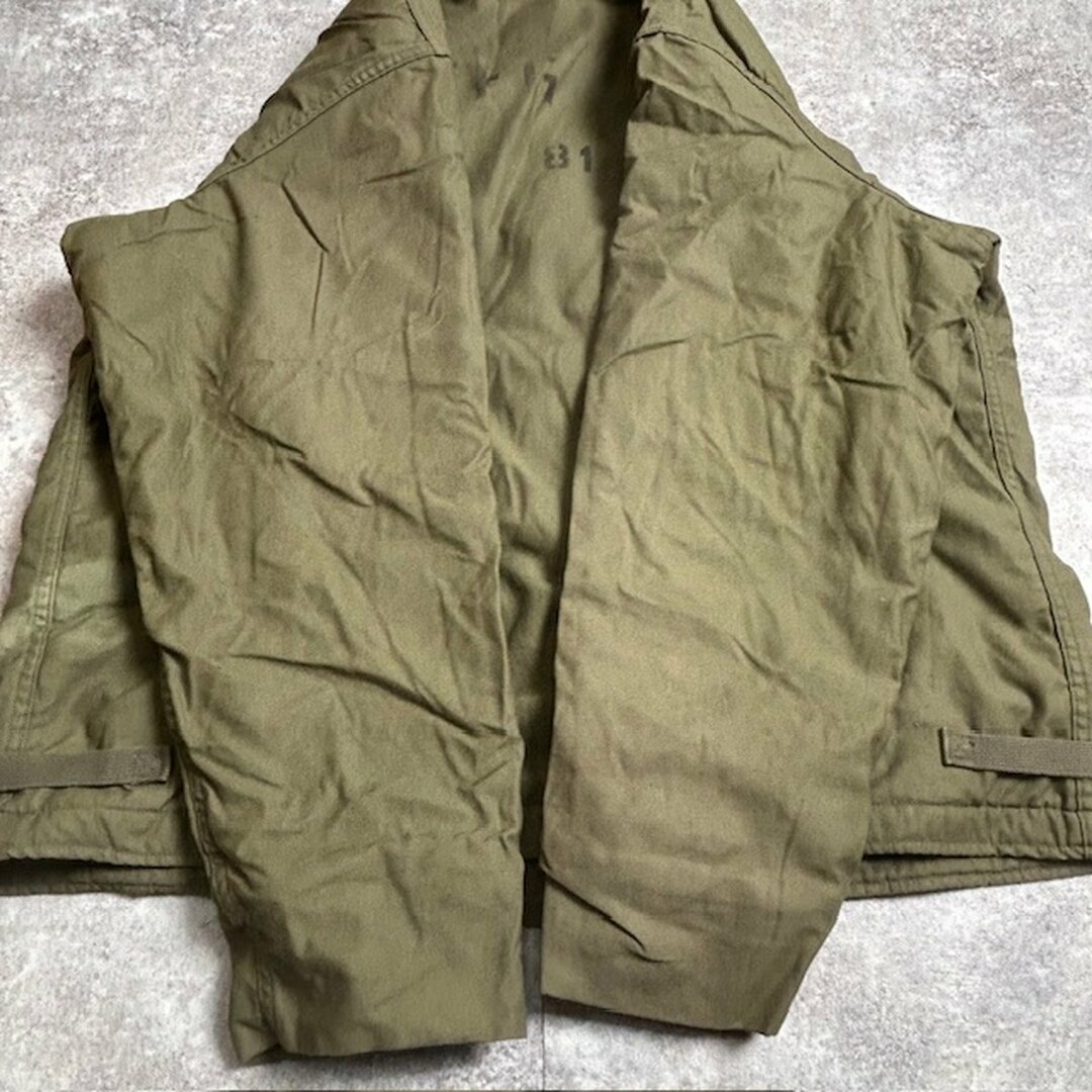 80's U.S.NAVY A-2 デッキジャケット DLA100-82-C-0584 米海軍 USN X-LARGE ミリタリー vintage メンズのジャケット/アウター(ミリタリージャケット)の商品写真