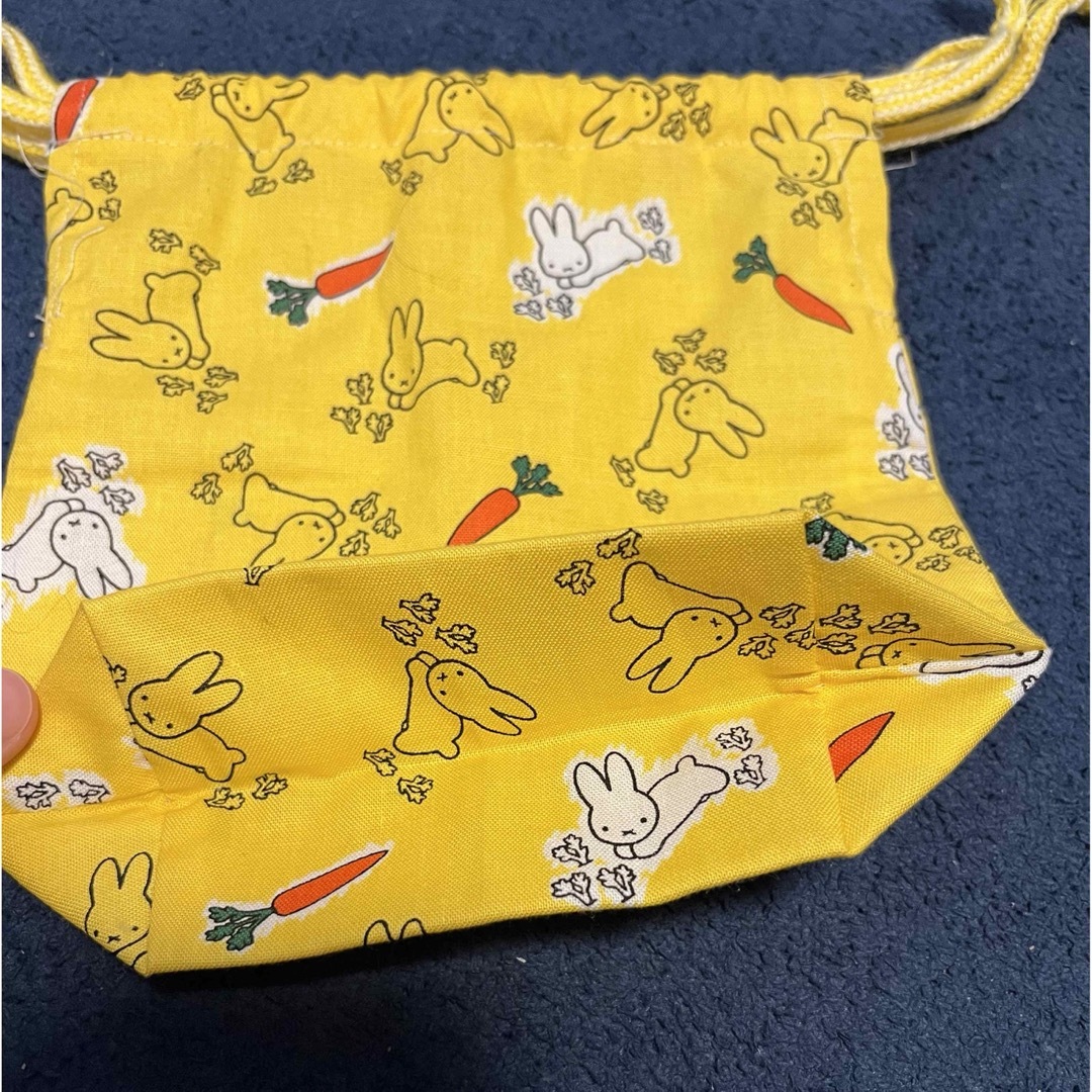 miffy(ミッフィー)のコップ袋　ミッフィ　ハンドメイド　 ハンドメイドのキッズ/ベビー(その他)の商品写真