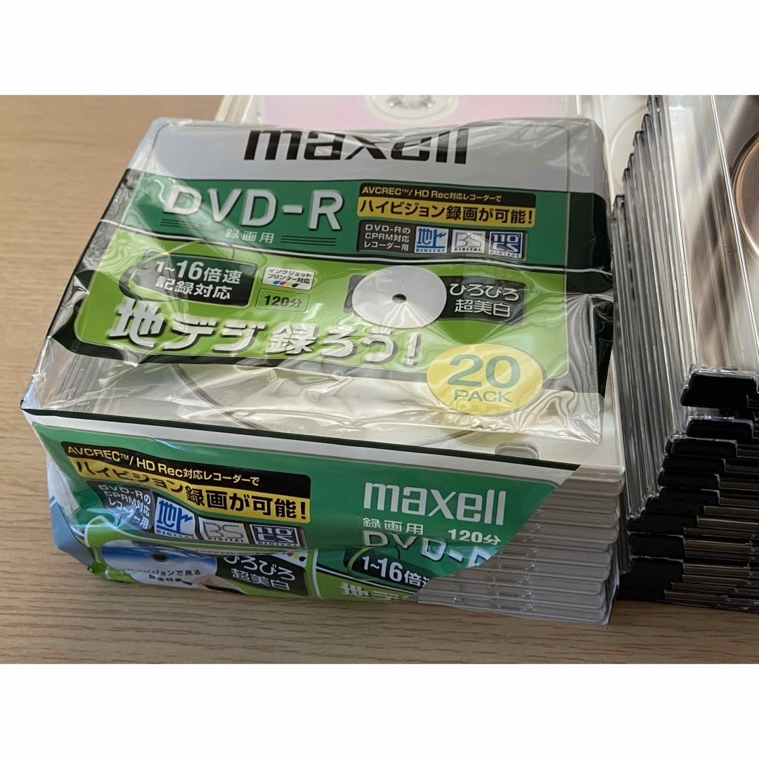 maxell(マクセル)の新品未使用　DVD-RW20枚、DVD-R48枚、CD-R2枚　70枚セット販売 エンタメ/ホビーのDVD/ブルーレイ(その他)の商品写真