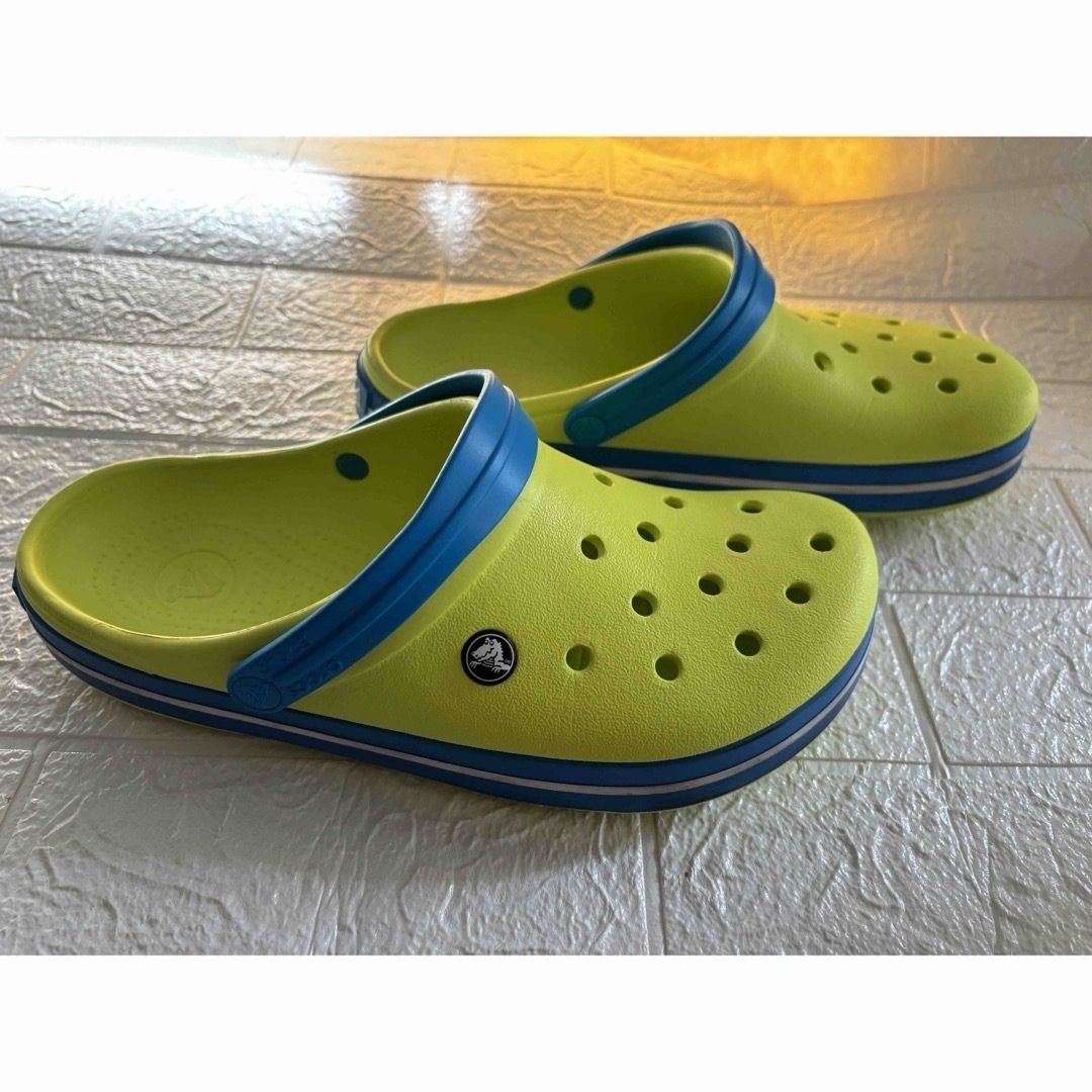 crocs(クロックス)の[クロックス] サンダル クロックバンド クロッグ 11016 メンズの靴/シューズ(サンダル)の商品写真