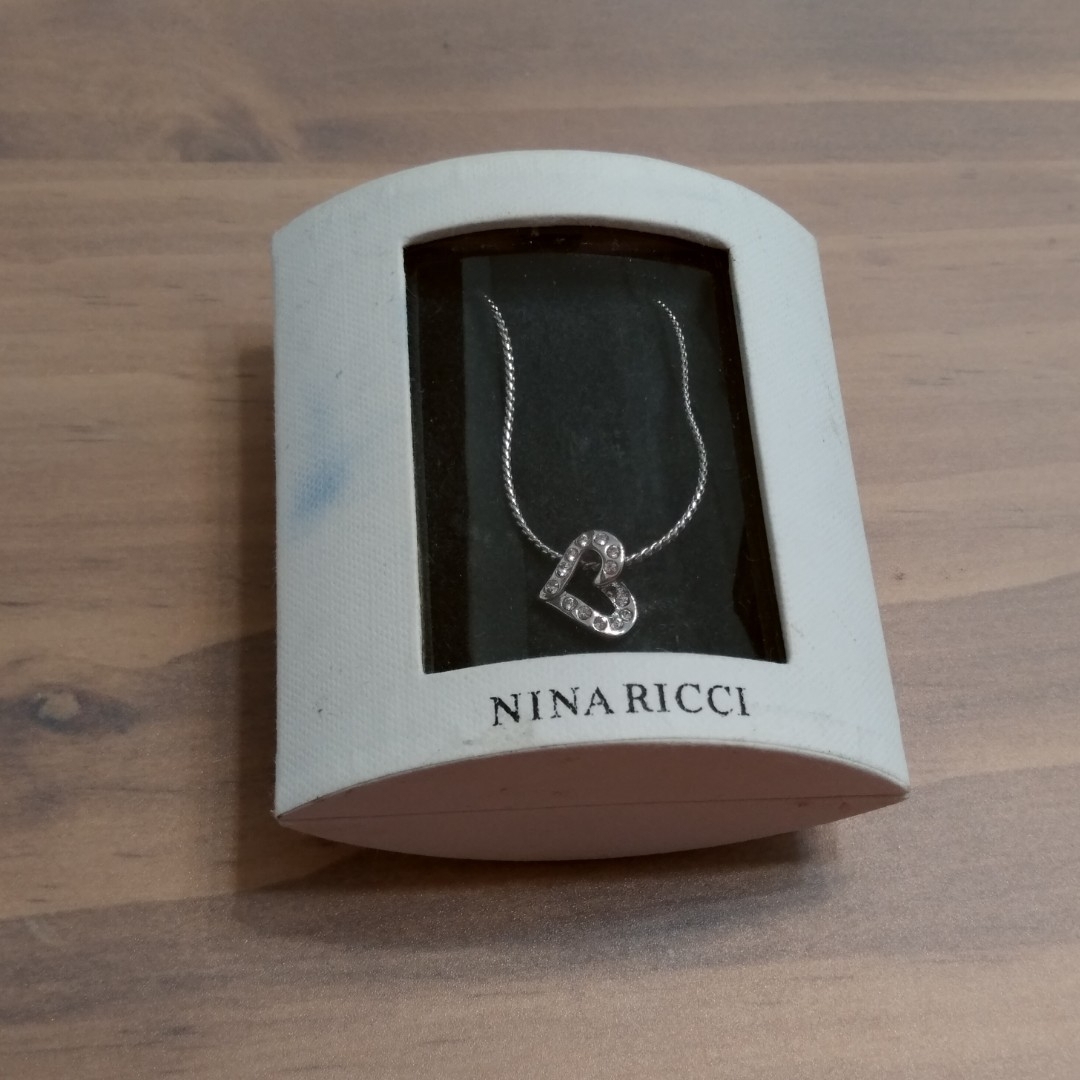 NINA RICCI(ニナリッチ)の★ニナリッチ ハートネックレス レディースのアクセサリー(ネックレス)の商品写真