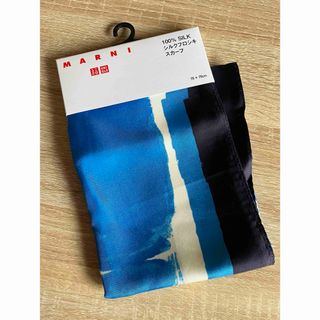 MARNI(バンダナ/スカーフ)のフリマアイテム一覧 MARNI(バンダナ/スカーフ)のフリマアイテム一覧