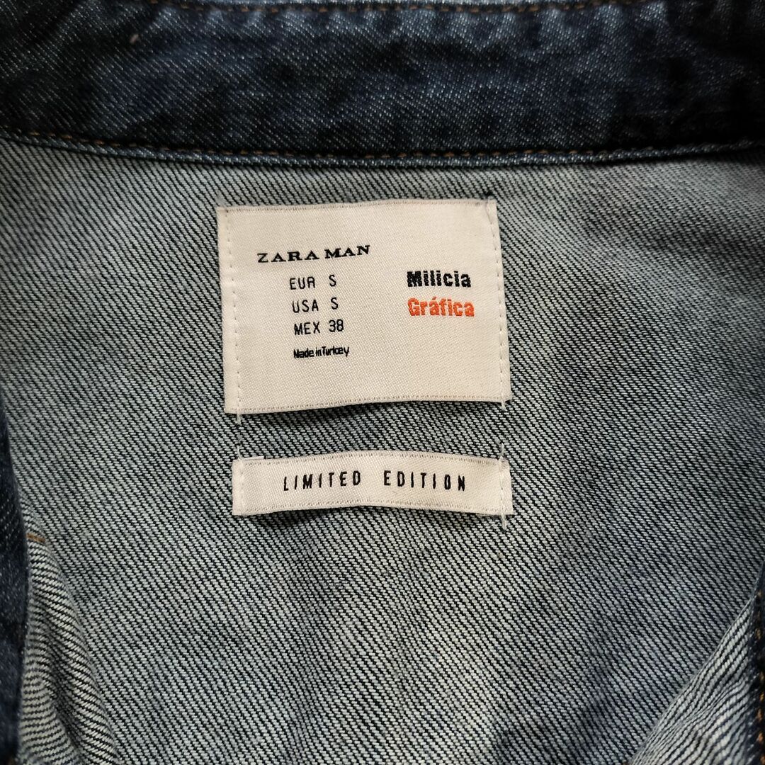 ZARA(ザラ)のZARAMAN スカル　デニムシャツ　メンズ　カジュアル古着　Sサイズ メンズのトップス(シャツ)の商品写真