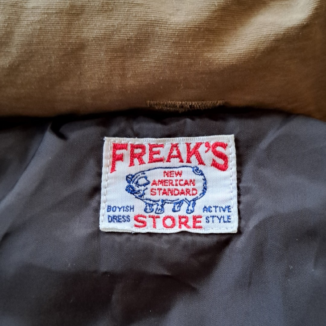 FREAK'S STORE(フリークスストア)の値下げ！フリークスストアダウンベスト レディースのジャケット/アウター(ダウンベスト)の商品写真