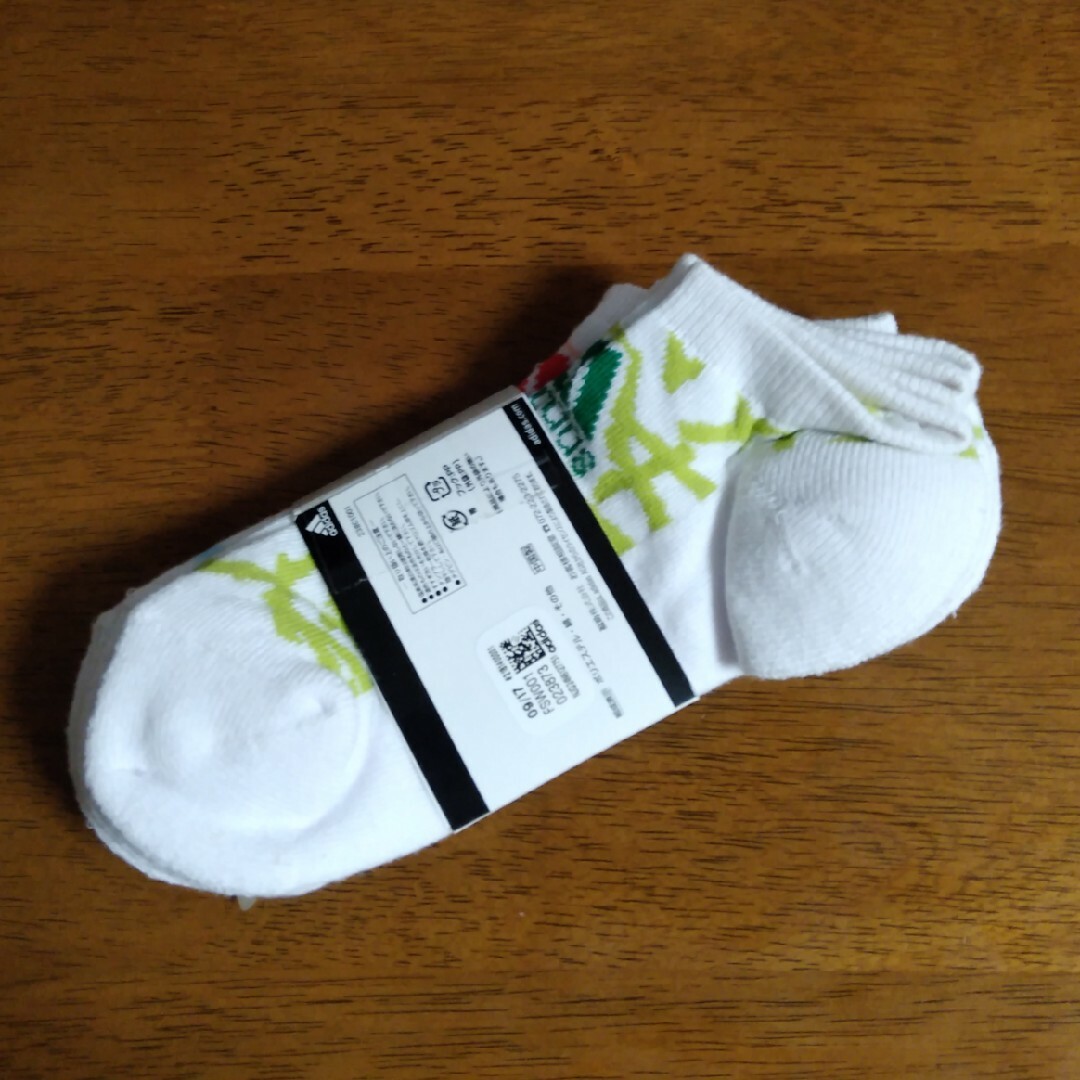 adidas(アディダス)の靴下　23～25cm 3足 レディースのレッグウェア(ソックス)の商品写真