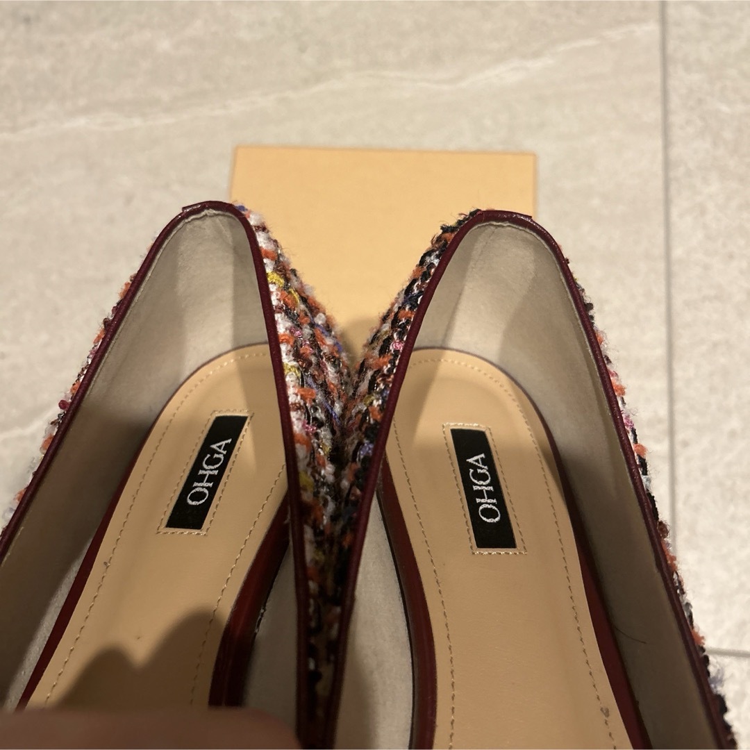 美品◎ohga ビジューパンプス　ツィード　赤　25cm レディースの靴/シューズ(ハイヒール/パンプス)の商品写真