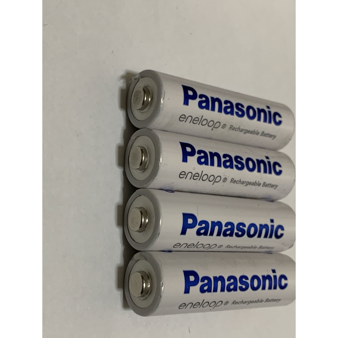 Panasonic(パナソニック)の充電式ニッケル水素電池 単３形 ４本(A) スマホ/家電/カメラのスマートフォン/携帯電話(バッテリー/充電器)の商品写真