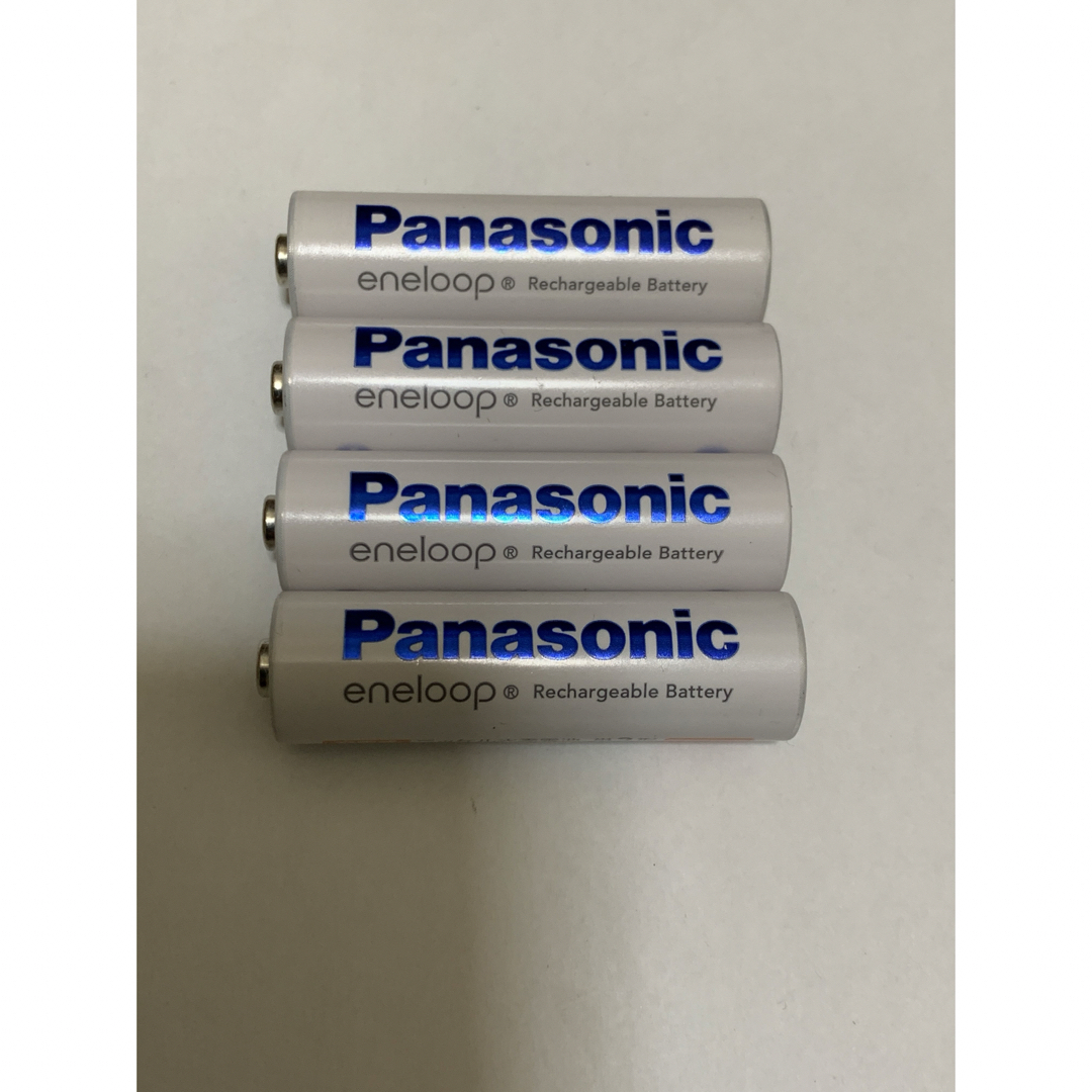 Panasonic(パナソニック)の充電式ニッケル水素電池 単３形 ４本(B) スマホ/家電/カメラのスマートフォン/携帯電話(バッテリー/充電器)の商品写真