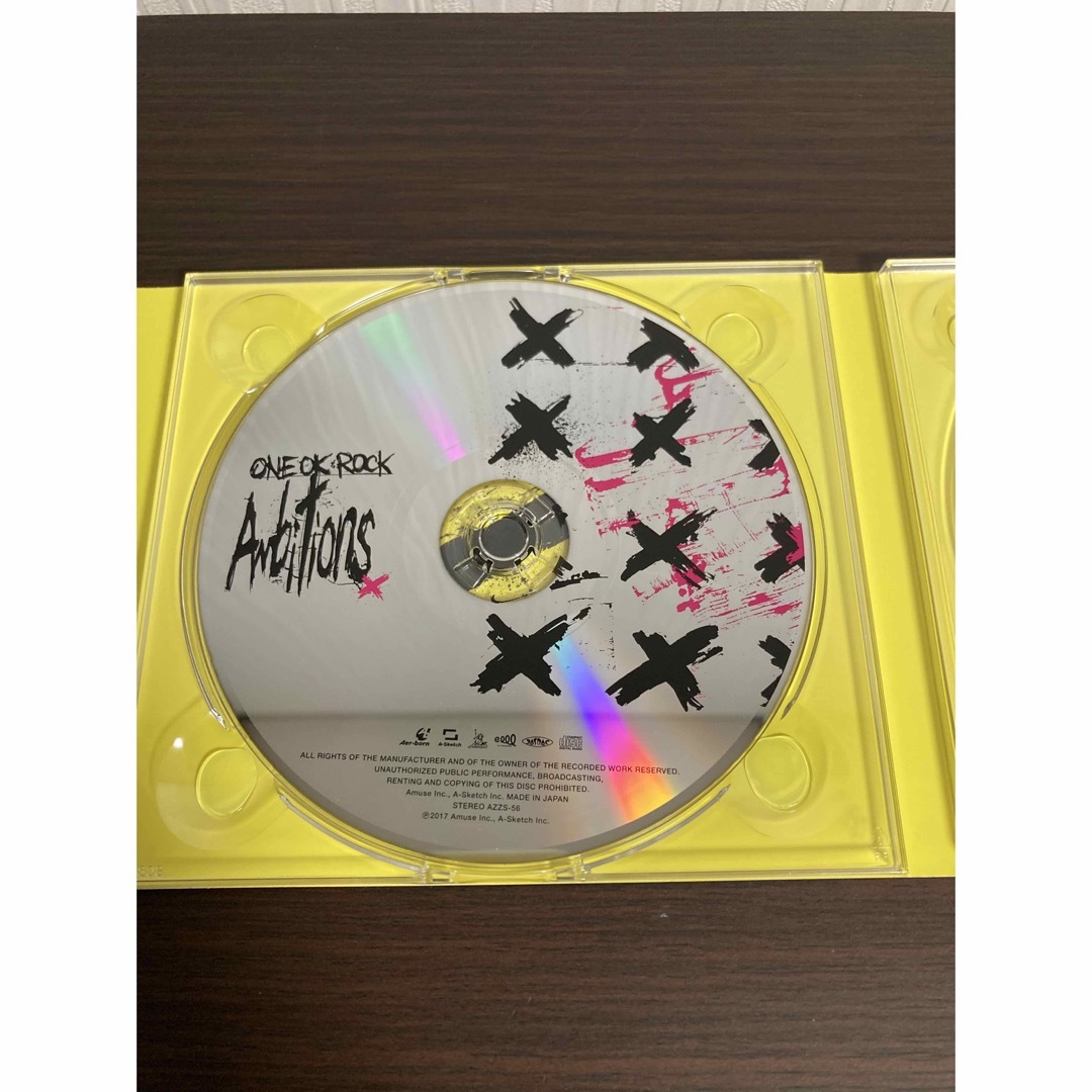 ONE OK ROCK(ワンオクロック)のAmbitions ワンオクロック　CD DVD エンタメ/ホビーのCD(ポップス/ロック(邦楽))の商品写真