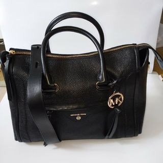 Michael Kors - 【新品】マイケルコース バッグ ショルダーバッグ ...