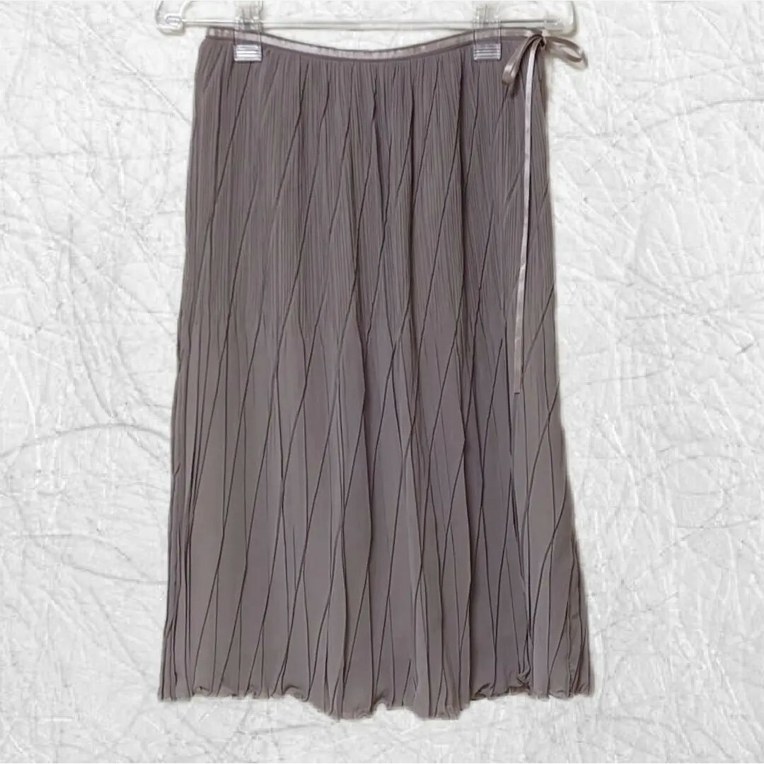 ブラウン ギャザースカート シフォン 個性的 フレア フェミニン レディースのスカート(ロングスカート)の商品写真