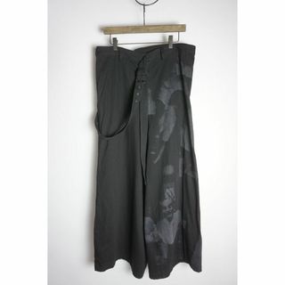 ワイズ(Y's)の極美品 22AW Y's ワイズ ワンショルダー デニム パンツ 黒225O▲(デニム/ジーンズ)