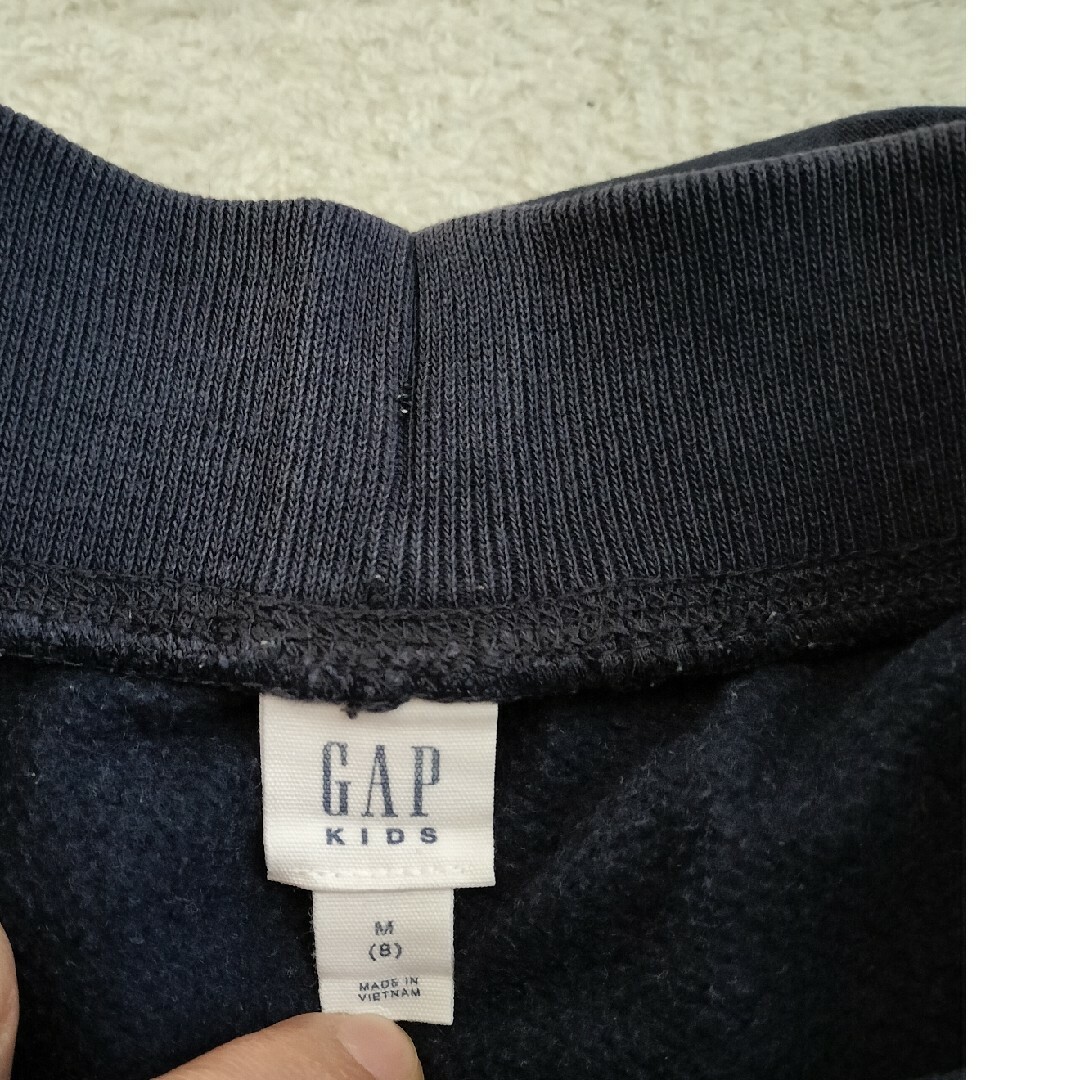 GAP Kids(ギャップキッズ)のGAPKIDS　長ズボン　８歳 キッズ/ベビー/マタニティのキッズ服男の子用(90cm~)(パンツ/スパッツ)の商品写真