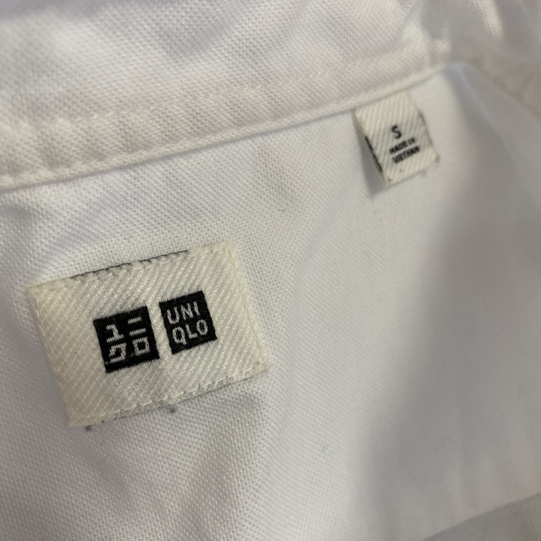 UNIQLO(ユニクロ)のUNIQLO 綿シャツ　メンズS メンズのトップス(シャツ)の商品写真