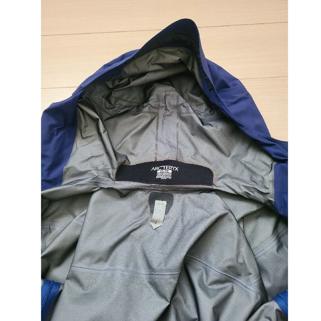 ARC'TERYX - 【最終値下げ】ARC'TERYX アークテリクス アルファ ARC'TERYX - 【最終値下げ】ARC'TERYX アークテリクス アルファ