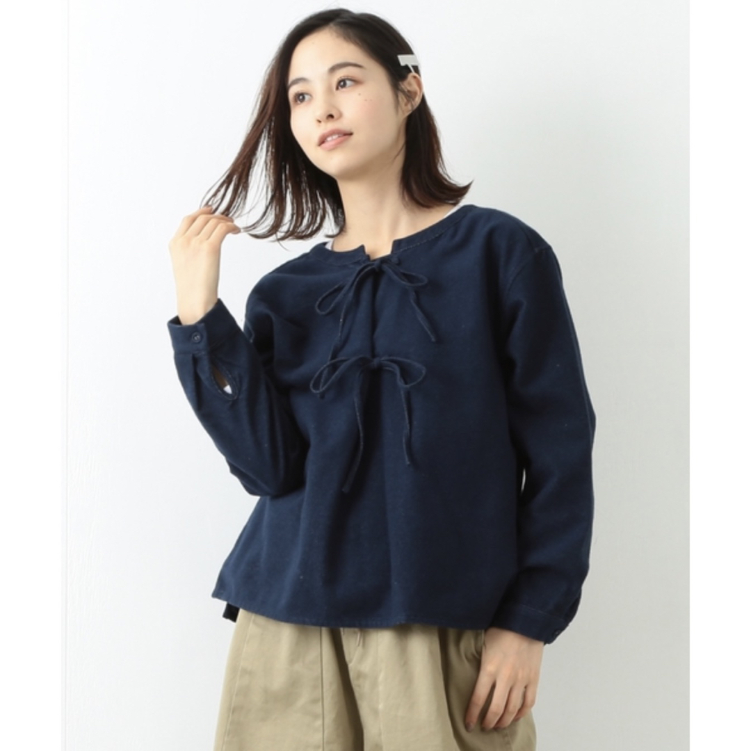 BEAMS BOY(ビームスボーイ)のBEAMS BOY トップス　ネイビー レディースのトップス(シャツ/ブラウス(長袖/七分))の商品写真