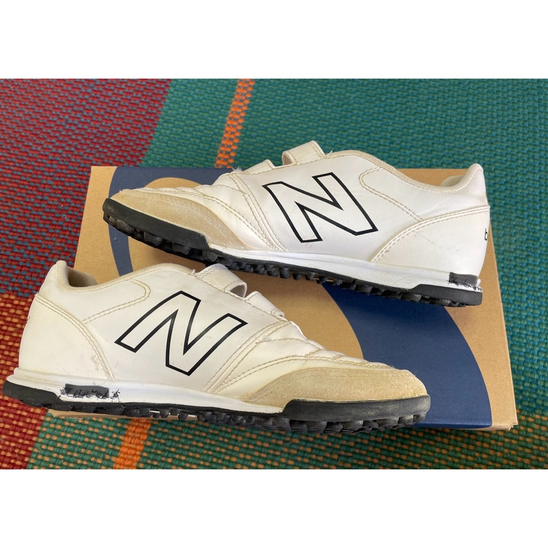 New Balance(ニューバランス)のNew Balance  サッカー シューズ  22 cm キッズ/ベビー/マタニティのキッズ靴/シューズ(15cm~)(スニーカー)の商品写真