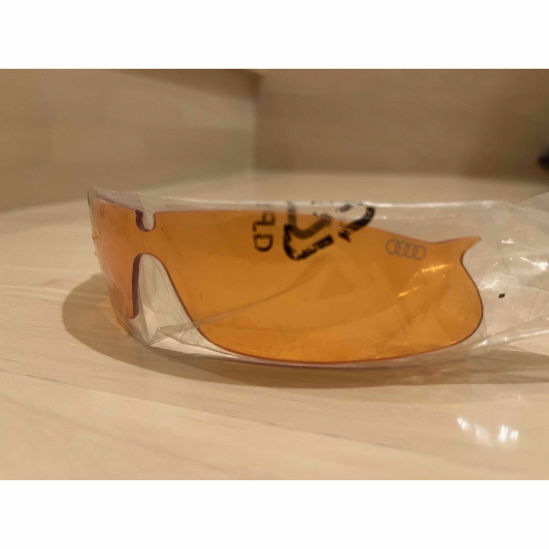 AUDI(アウディ)のアウディ　サングラス（ケース、交換レンズ付き） メンズのファッション小物(サングラス/メガネ)の商品写真