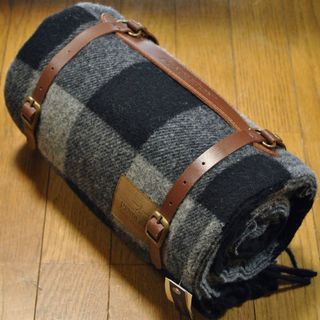 ペンドルトン(PENDLETON)のPENDLETONモーターローブwithレザーキャリア【ロブ ロイ,チャコール】(寝袋/寝具)