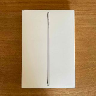 アイパッド(iPad)のiPad mini4 空箱 シルバー 説明書・ステッカーあり(タブレット)