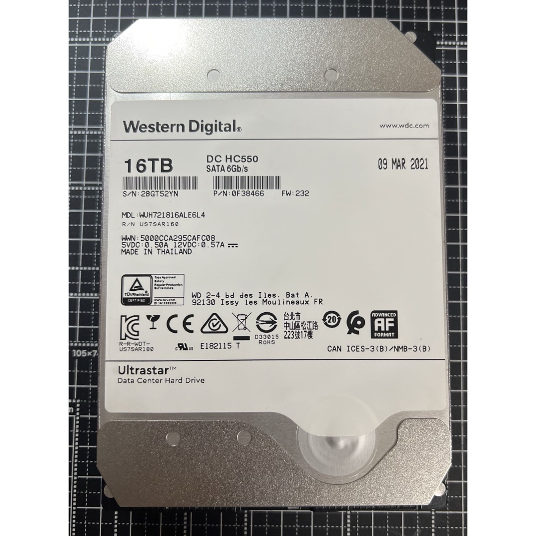 [2個セット] 大容量HDD WD 16TB HC550 3.5インチ  スマホ/家電/カメラのPC/タブレット(PC周辺機器)の商品写真