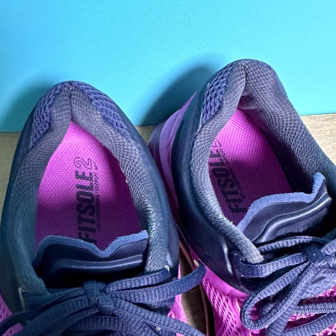 NIKE - ナイキ【NIKE】エアマックス ※2013年製レアカラーの通販 NIKE - ナイキ【NIKE】エアマックス ※2013年製レアカラーの通販