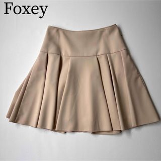 フォクシーニューヨーク(FOXEY NEW YORK)の極美品　FOXEY NEWYORK フォクシー　フレアスカート　プリーツ(ひざ丈スカート)