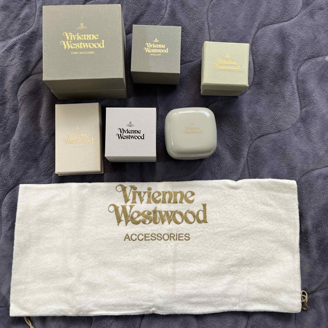 Vivienne Westwood(ヴィヴィアンウエストウッド)のVivienne Westwood 箱 巾着 インテリア/住まい/日用品の日用品/生活雑貨/旅行(その他)の商品写真