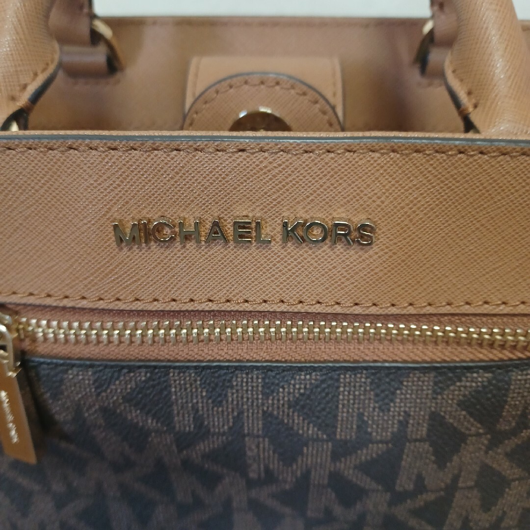 Michael Kors(マイケルコース)のMICHAEL KORS　値下げ レディースのバッグ(ショルダーバッグ)の商品写真