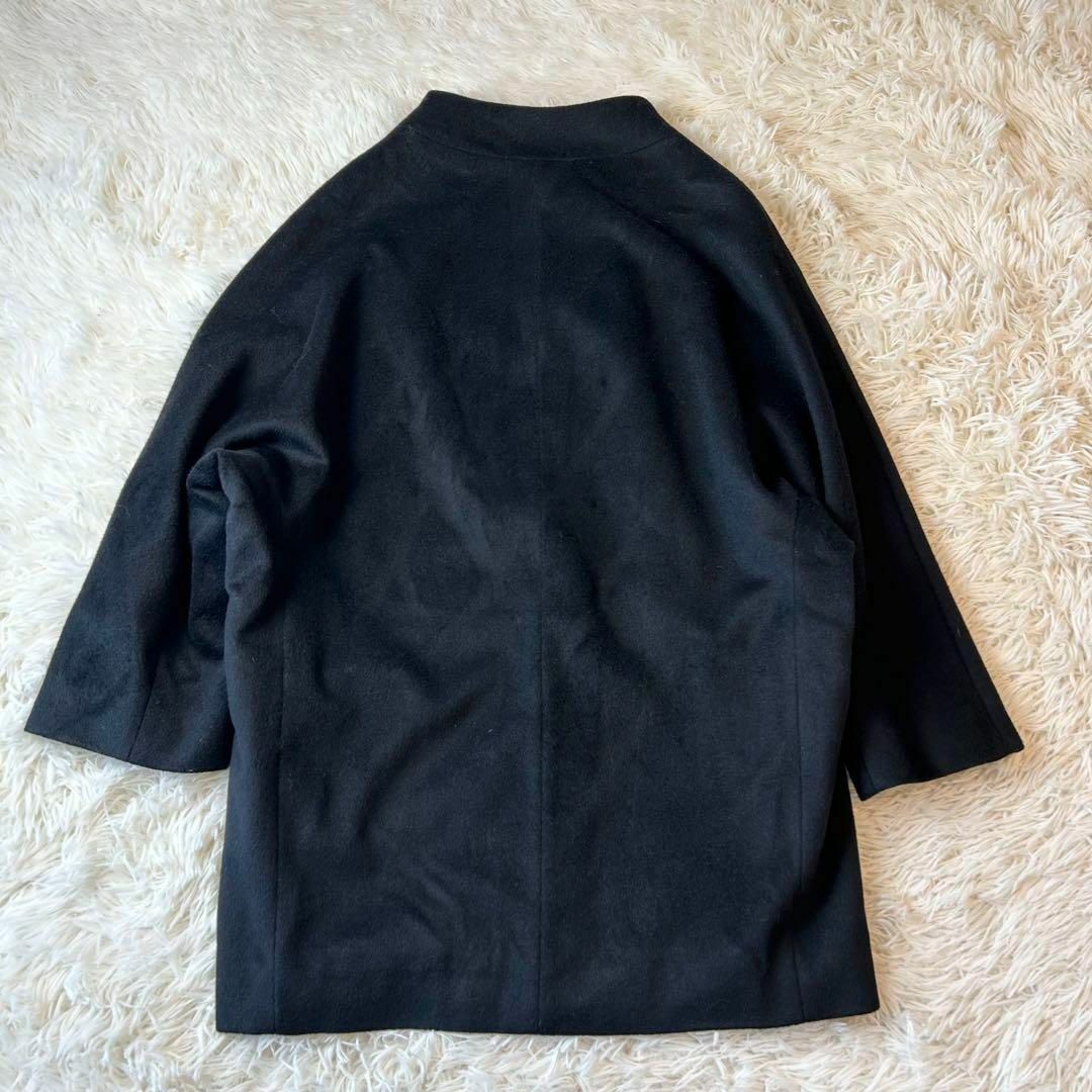 MACKINTOSH(マッキントッシュ)のMACKINTOSH カシミヤ混ノーカラーコート ブルーフォックスファー 黒 レディースのジャケット/アウター(ピーコート)の商品写真