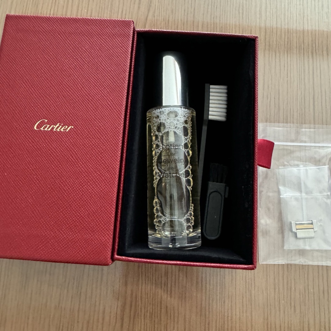 Cartier(カルティエ)のカルティエ タンクフランセーズ SM W51007Q4 レディース レディースのファッション小物(腕時計)の商品写真