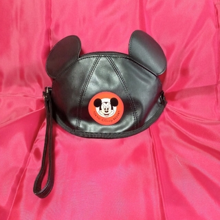 ディズニー(Disney)のDISNEY　ミッキーマウス帽子型ポーチ(ポーチ)