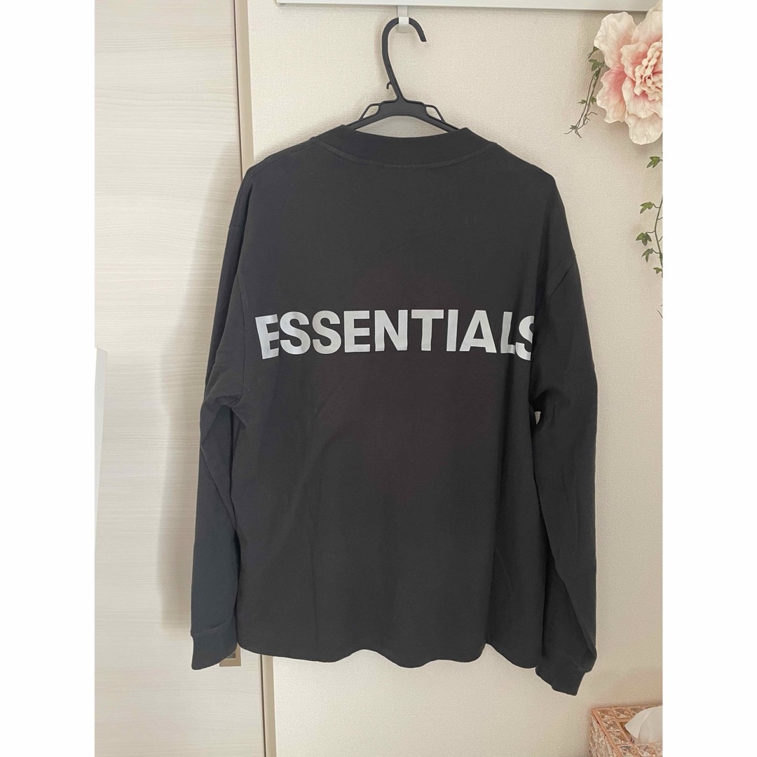 Essential(エッセンシャル)のEssentials ロンT fear of god エッセンシャルズ メンズのトップス(Tシャツ/カットソー(半袖/袖なし))の商品写真
