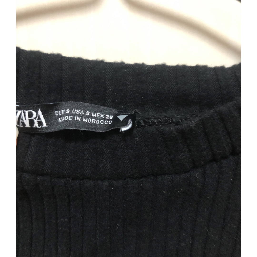 ZARA(ザラ)のへそ出しニット レディースのトップス(ニット/セーター)の商品写真