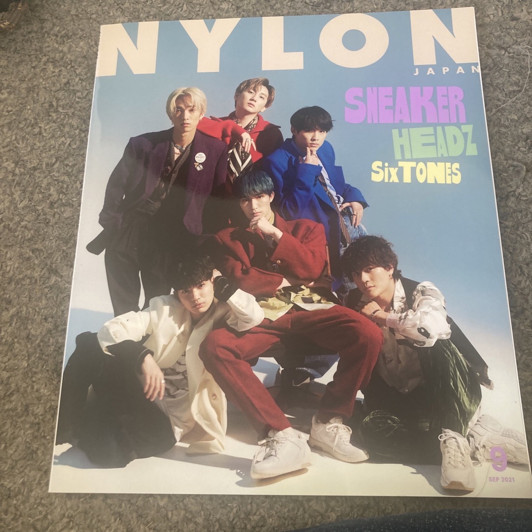 SixTONES(ストーンズ)のNYLON JAPAN 2021年9月号　SixTONES表紙 エンタメ/ホビーの雑誌(ファッション)の商品写真