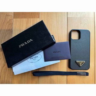 プラダ(PRADA)の3/8まで) PRADA プラダ iPhone12 / 12pro スマホケース(iPhoneケース)