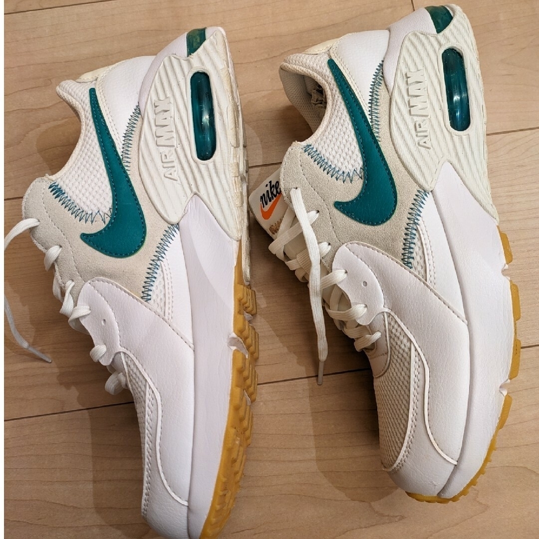 NIKE(ナイキ)のNIKE 27.5cm Air Max Excee ホワイト/グリーン メンズの靴/シューズ(スニーカー)の商品写真