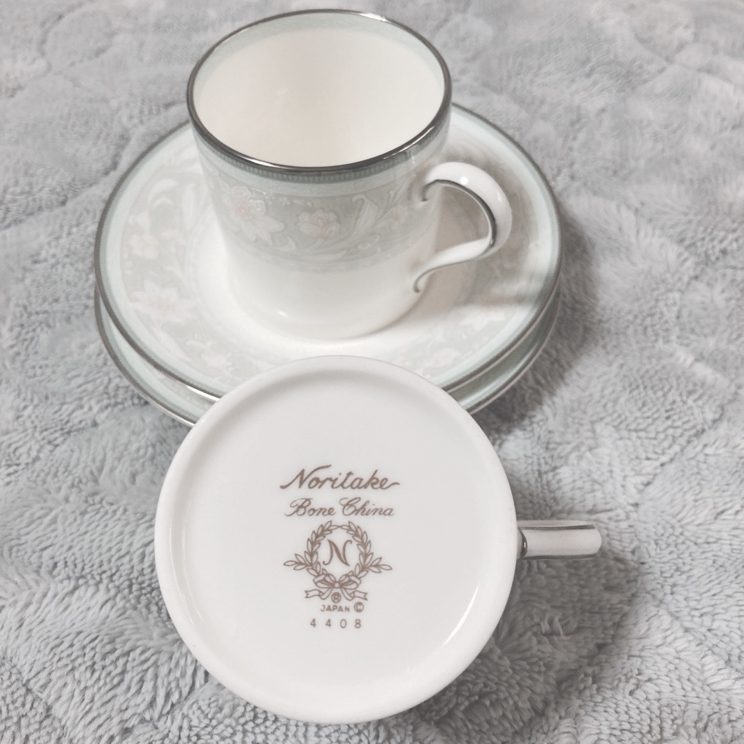 Noritake(ノリタケ)のノリタケ.コーヒーカップセット インテリア/住まい/日用品のキッチン/食器(グラス/カップ)の商品写真