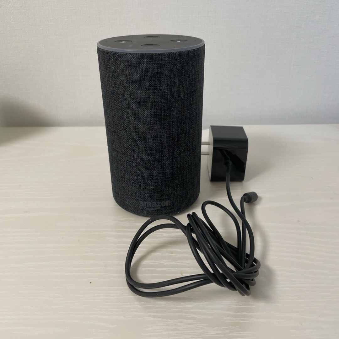 Echo 第2世代 - スマートスピーカー with Alexa、チャコール スマホ/家電/カメラのオーディオ機器(スピーカー)の商品写真