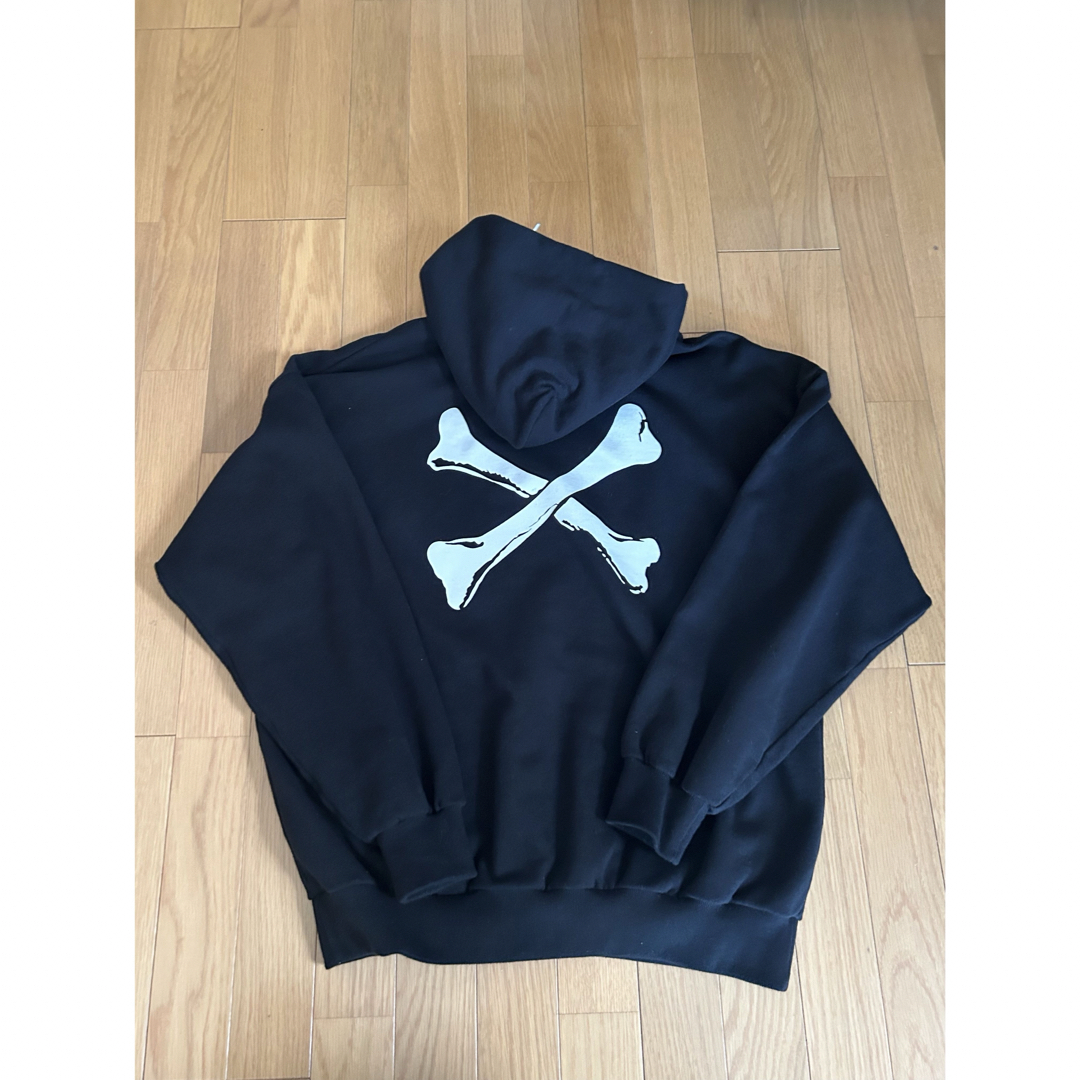 W)taps(ダブルタップス)のWTAPS 22SS CROSS BONES HOODIE 黒M メンズのトップス(パーカー)の商品写真